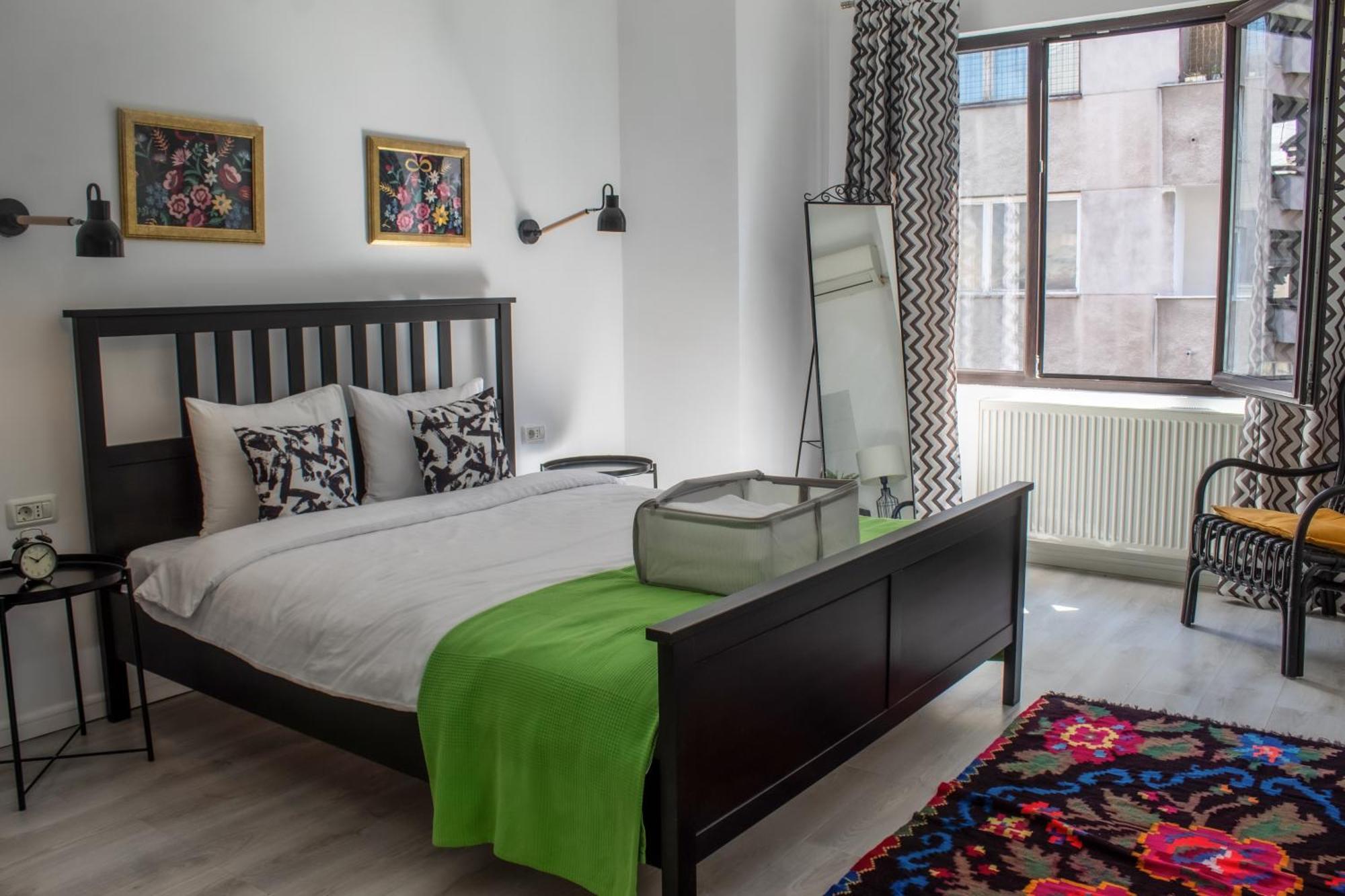 Domus Old Town Retreat Cozy & Central Bucharest Exterior photo
